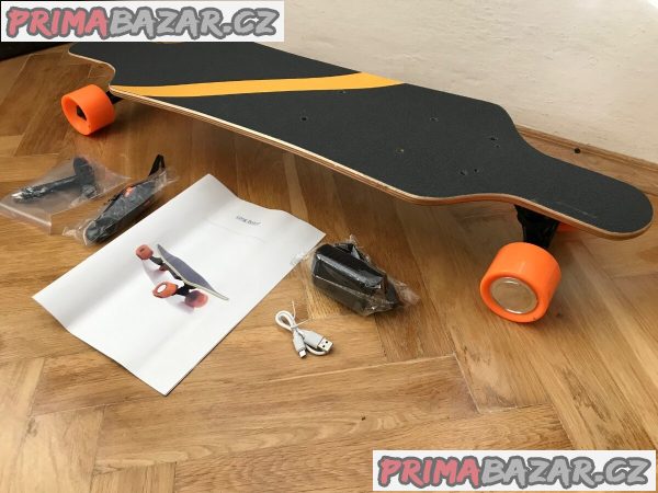 Elektrický longboard