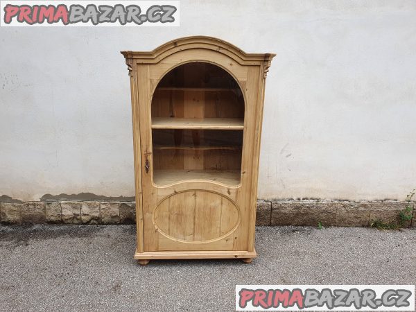 STAROŽITNÝ SKLENÍK PO RENOVACI STAROŽITNÝ SKLENÍK PO RENOVACI
