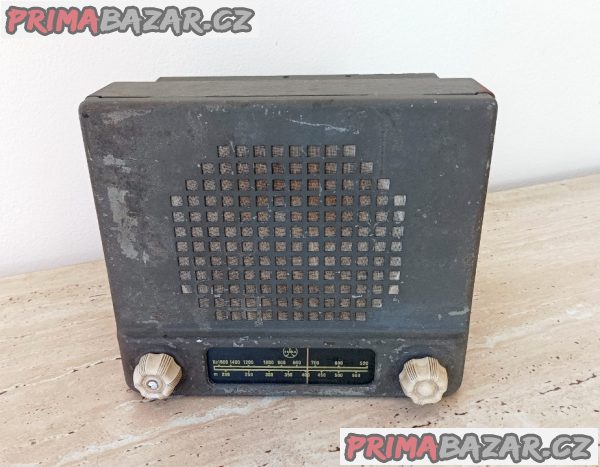 stare-autoradio-do-veterana-tesla-503bv-kompletni-s-menicem