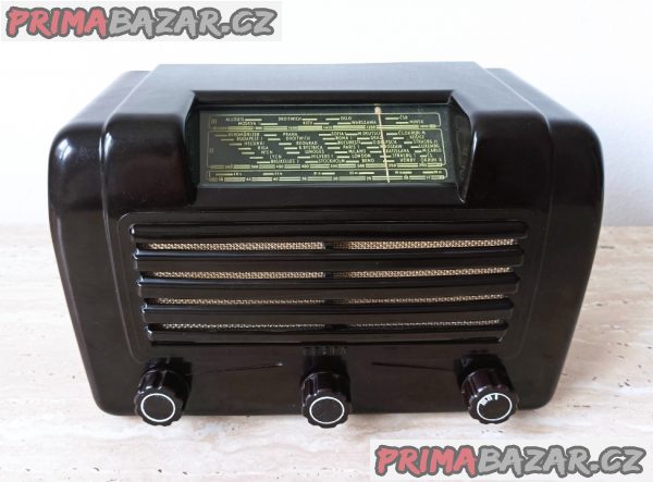 starozitne-radio-tesla-talisman-305u-po-kompletni-renovaci