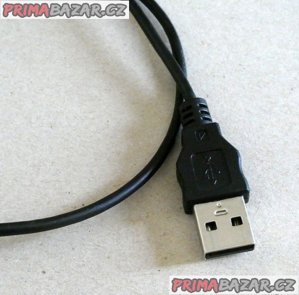 USB datový a nabíjecí kabel  (1)