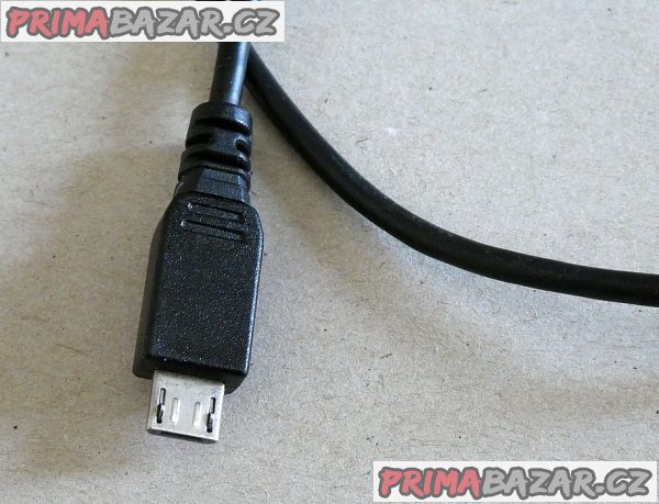 USB datový a nabíjecí kabel  (1)