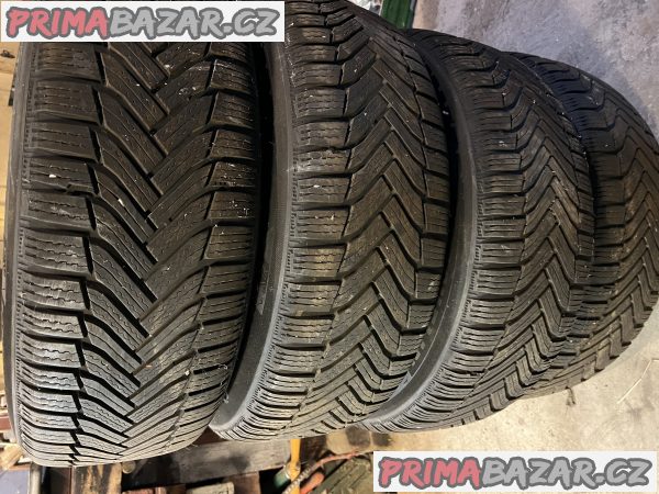 ORIGINÁL ALU KOLA VOLVO 215_65 R16 s zimní MICHELIN ALPIN 6