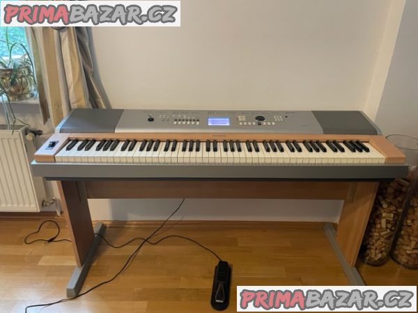 yamaha-portable-grand-dgx-620