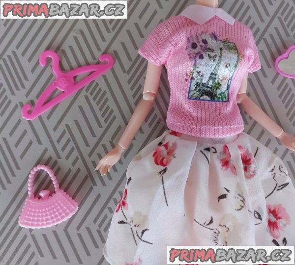 NOVÉ! Set pro Barbie, tričko+sukně+boty+doplňky
