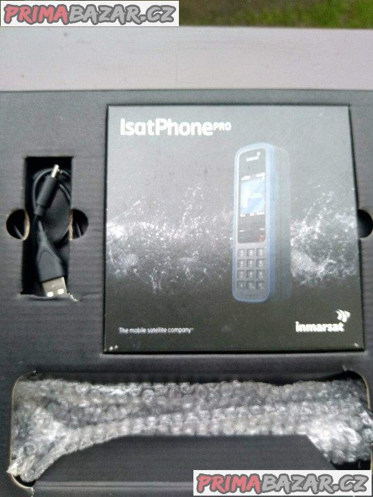 Satelitní telefon