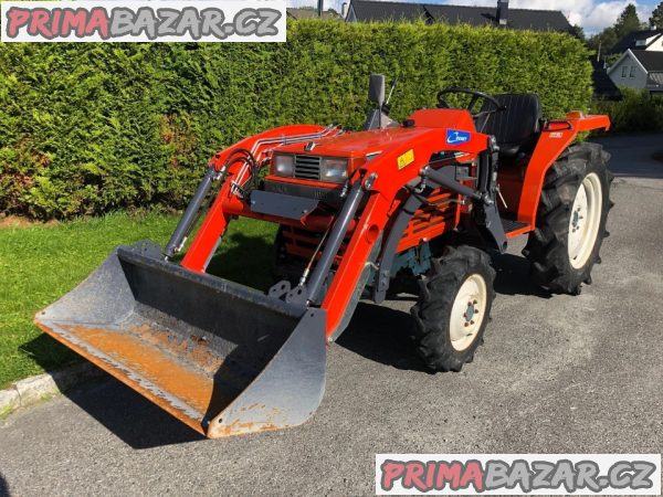 Malotraktor Kubota LI-125 + příslušenství