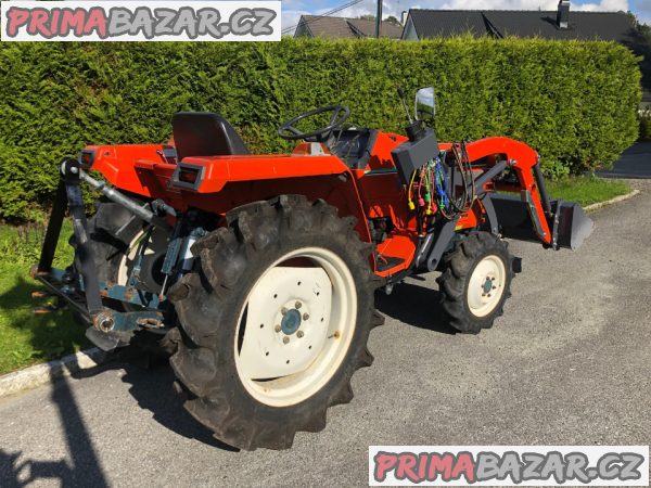 Malotraktor Kubota LI-125 + příslušenství