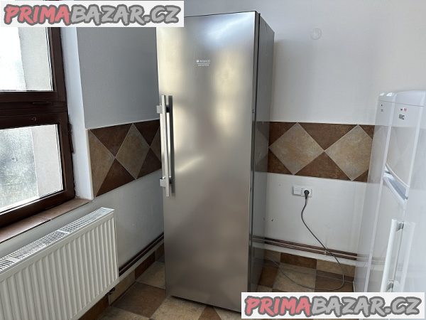 chladnice-bez-mrazacku-ariston-hotpoint-nerez-a