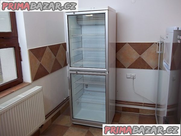 prosklena-lednice-chladnice-vitrina-snaige-design-line