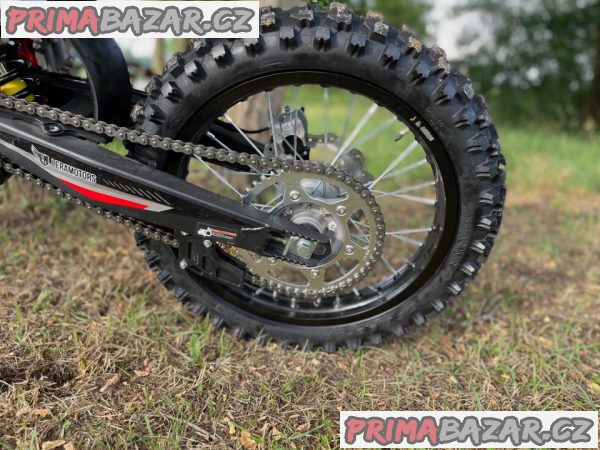 Pitbike Killer 250ccm, 21_18, červená