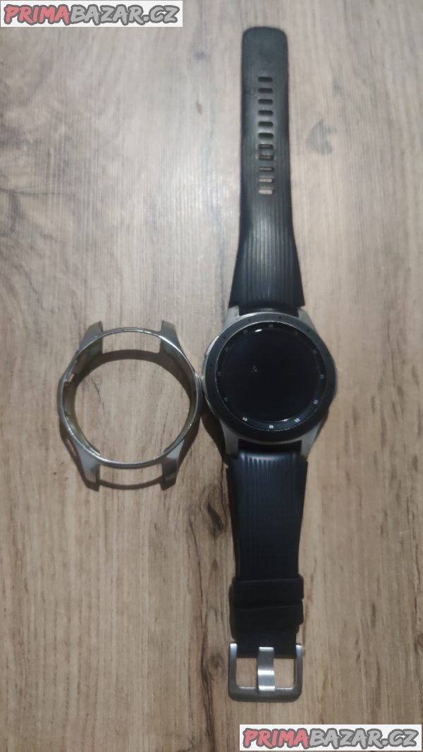 Samsung Galaxy Watch 46 mm Silver jako nové!!!