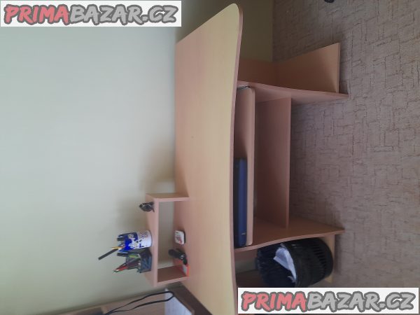 prodám psací stůl prodám psací stůl