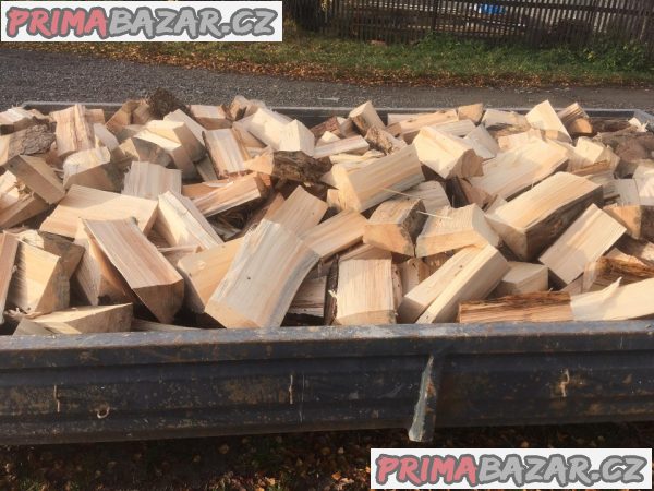Nabízíme prodej dřeva na topení