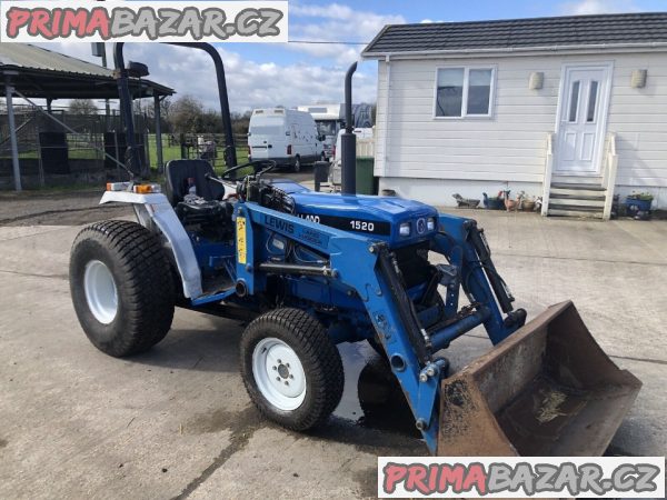 Funkční malotraktor New Holland 1V2OO