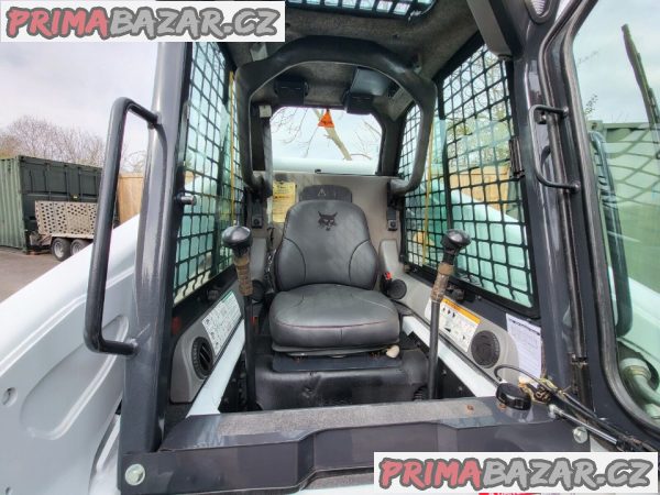 Smykový nakladač Bobcat S250Turbo Smykový nakladač Bobcat S250Turbo