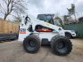 Smykový nakladač Bobcat S250Turbo