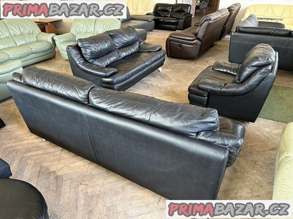 140 Kožená sedací souprava sedačka 1+2+2,5 černá 140 Kožená sedací souprava sedačka 1+2+2,5 černá