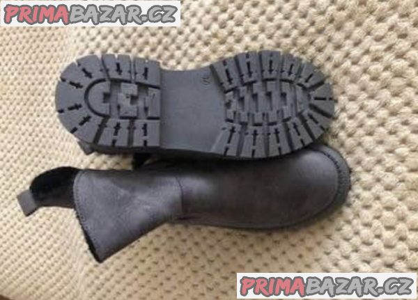 Dámské zimní boty s kožíškem 37-41