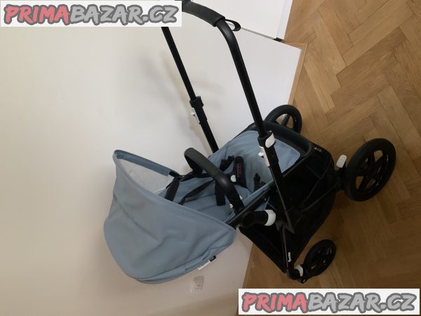 Bugaboo Fox Track + vajíčko Cybex Aton 5 premium