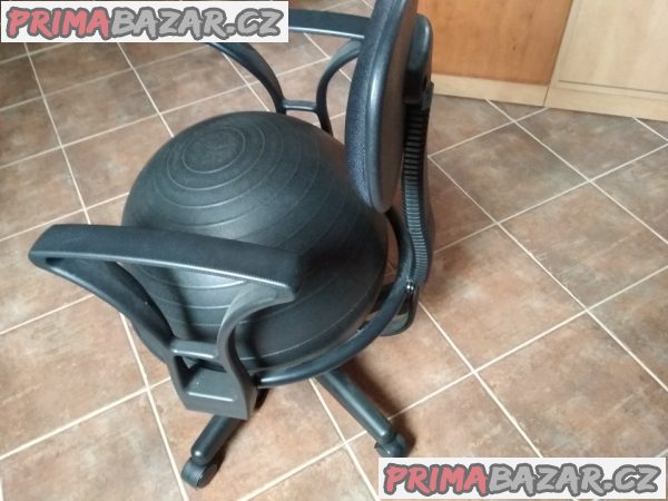Balonová židle