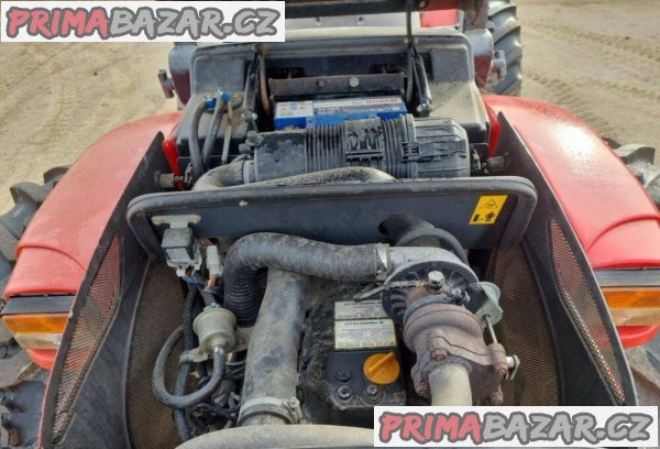 Traktor Valpadana 6O-605 veľmi dobrom stave Traktor Valpadana 6O-605 veľmi dobrom stave