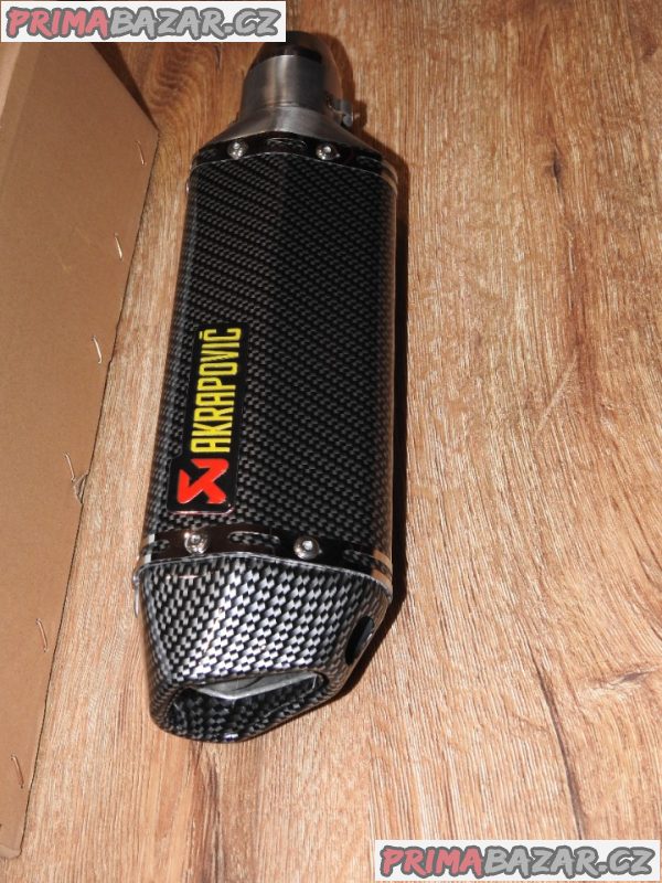 Laděný výfuk Akrapovič carbon Nový Laděný výfuk Akrapovič carbon Nový