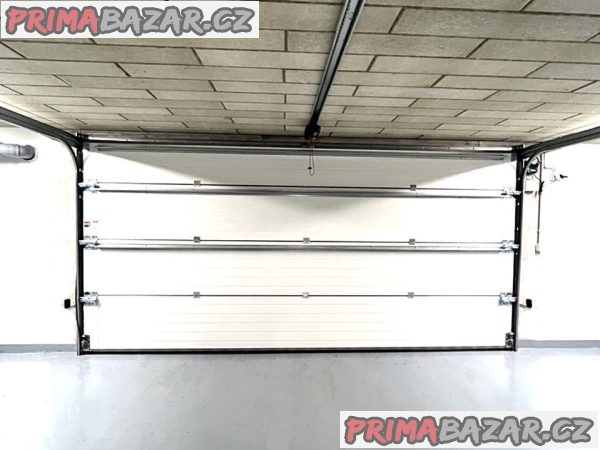PRODÁM KRYTÉ GARÁŽOVÉ STÁNÍ - Slavkov u Brna PRODÁM KRYTÉ GARÁŽOVÉ STÁNÍ - Slavkov u Brna
