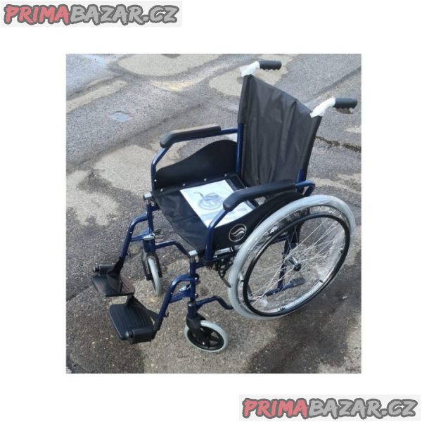 Mechanický invalidní vozík