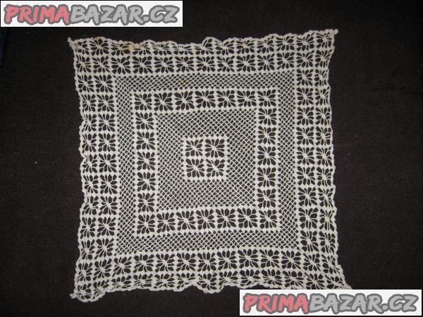retro háčkované dečky