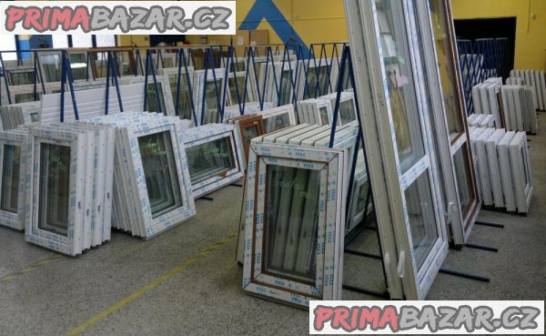 Plastové okno 90x90 bílé