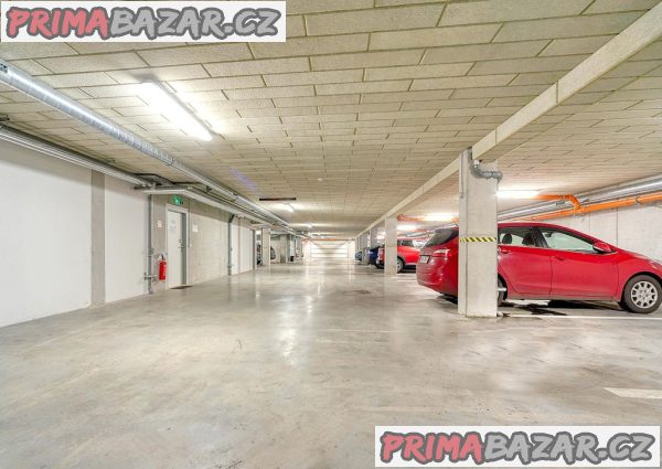 Prodám kryté garážové stání , Zelnice II., Slavkov u Brna
