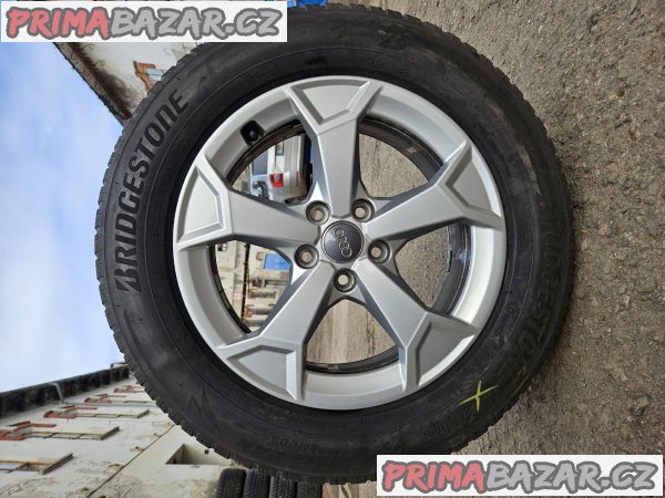 Zimní ALU kola R17 – Audi Q3 / Škoda Kodiaq – Bridgestone 215/65 R17 Prodám kompletní sadu zimních ALU kol s pneumatikami: Disky: originální ALU dis Zimní ALU kola R17 – Audi Q3 / Škoda Kodiaq – Bridgestone 215/65 R17 Prodám kompletní sadu zimních ALU kol s pneumatikami: Disky: originální ALU dis