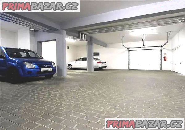 Prodám kryté garážové stání Brno, U Leskavy