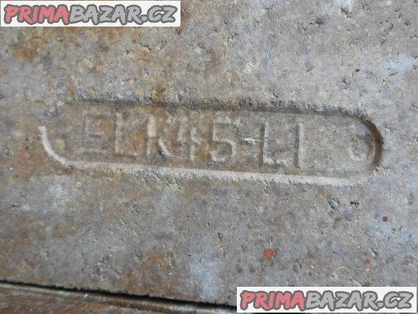 Magnezitové cihly ELK45LI 53kč
