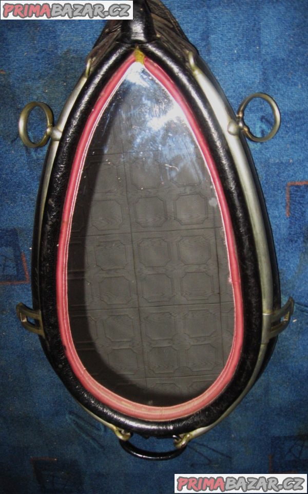 chomout zrcadlo chomout zrcadlo