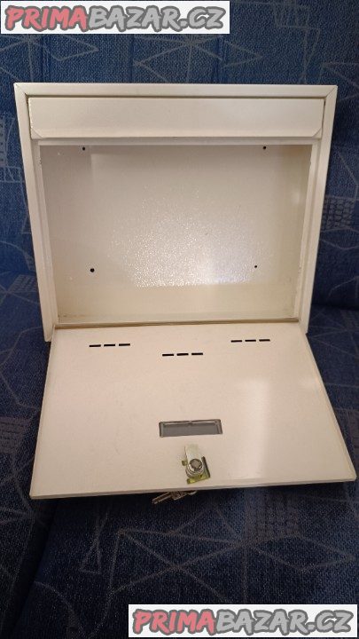 Poštovní schránka bílá Poštovní schránka bílá