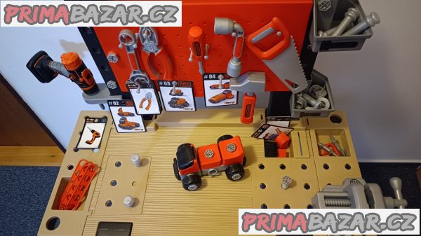 Dílna Smoby Black&Decker Dílna Smoby Black&Decker
