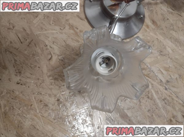 Hezká tříramenná stropnice