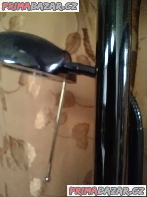 Moderní stojací lampa Moderní stojací lampa