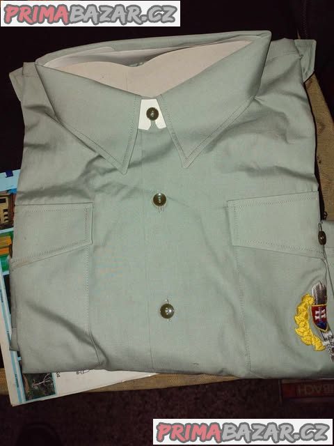 Nová vojenská bundokošile