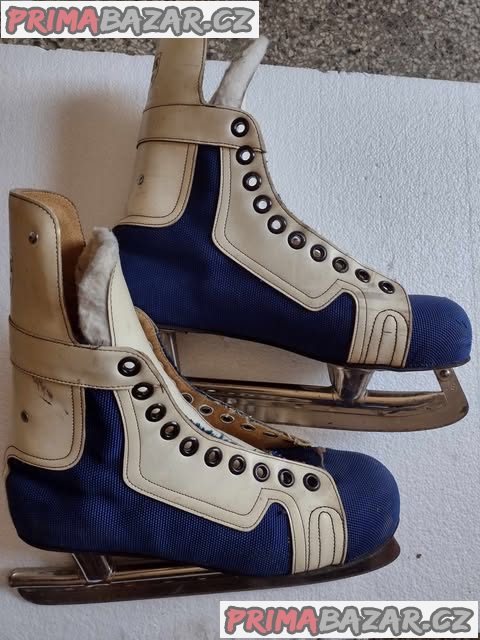Ledové brusle s botami zn. Botas