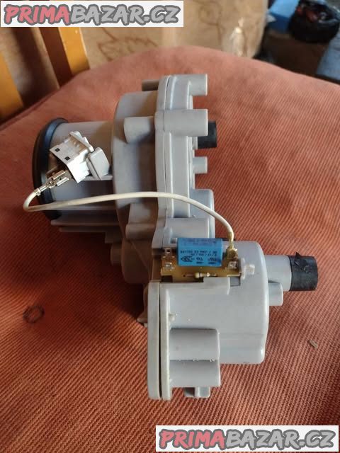 Převodovka masomlýnku moulinex