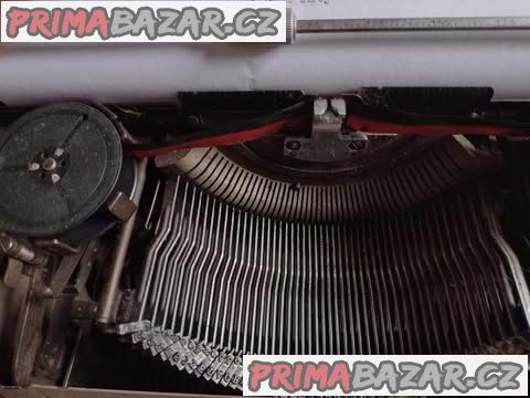 Starožitný psací stroj ZETA Starožitný psací stroj ZETA