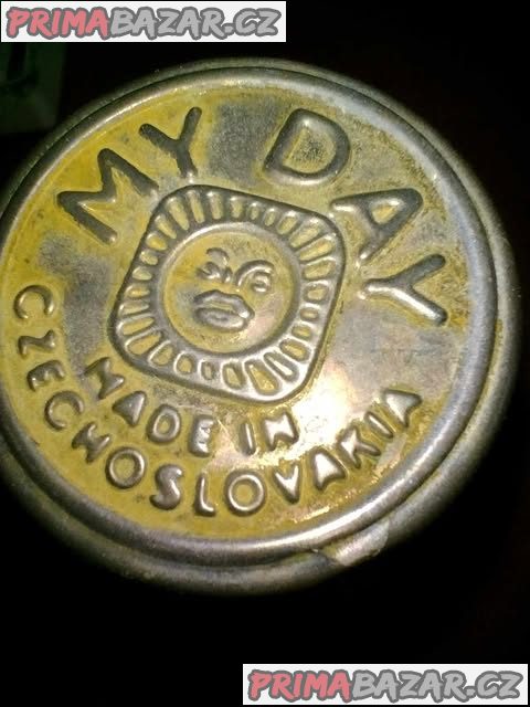 Starožitná retro kovová baterka Starožitná retro kovová baterka