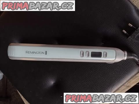 Funkční žehlička na vlasy značky Remigton