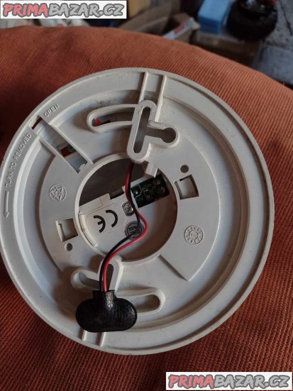 Požární hlásič kouře