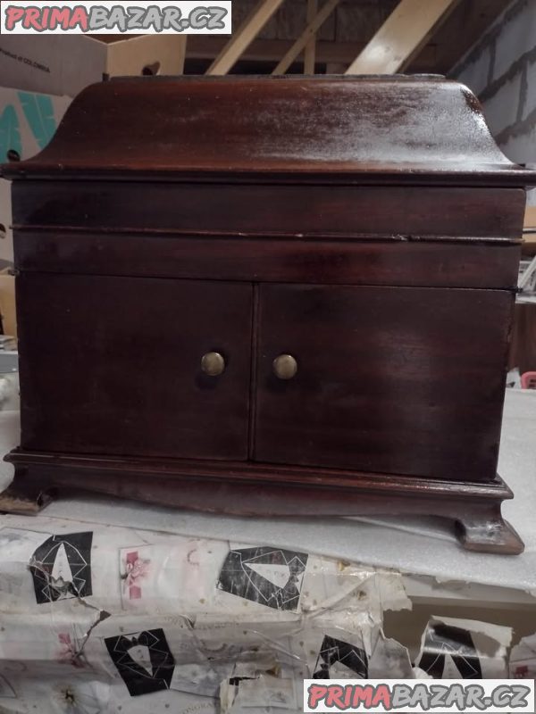 Vzácný starožitný Americký originální gramofon Victrola Vzácný starožitný Americký originální gramofon Victrola