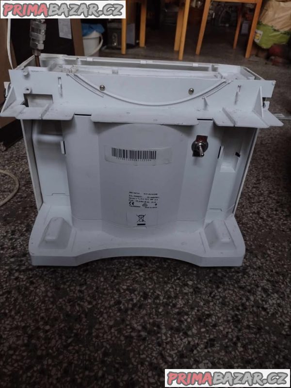 Kompresor z mobilní klimatizace