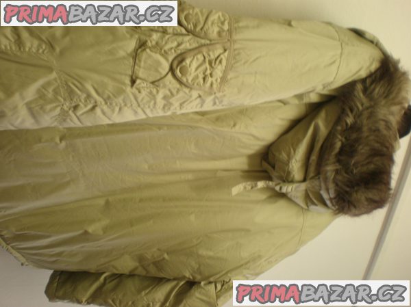 BUNDA /KABÁT ZIMNÍ S KAPUCÍ 2XL